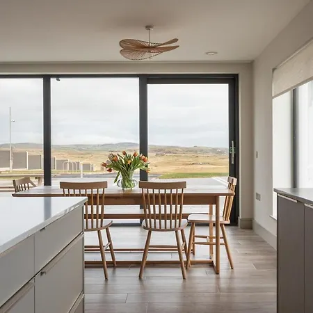 Leenan At * Ballyliffin