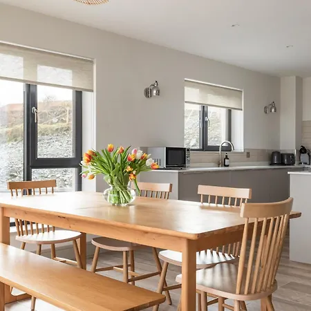 Leenan At Houses, Pollan Bay 度假居